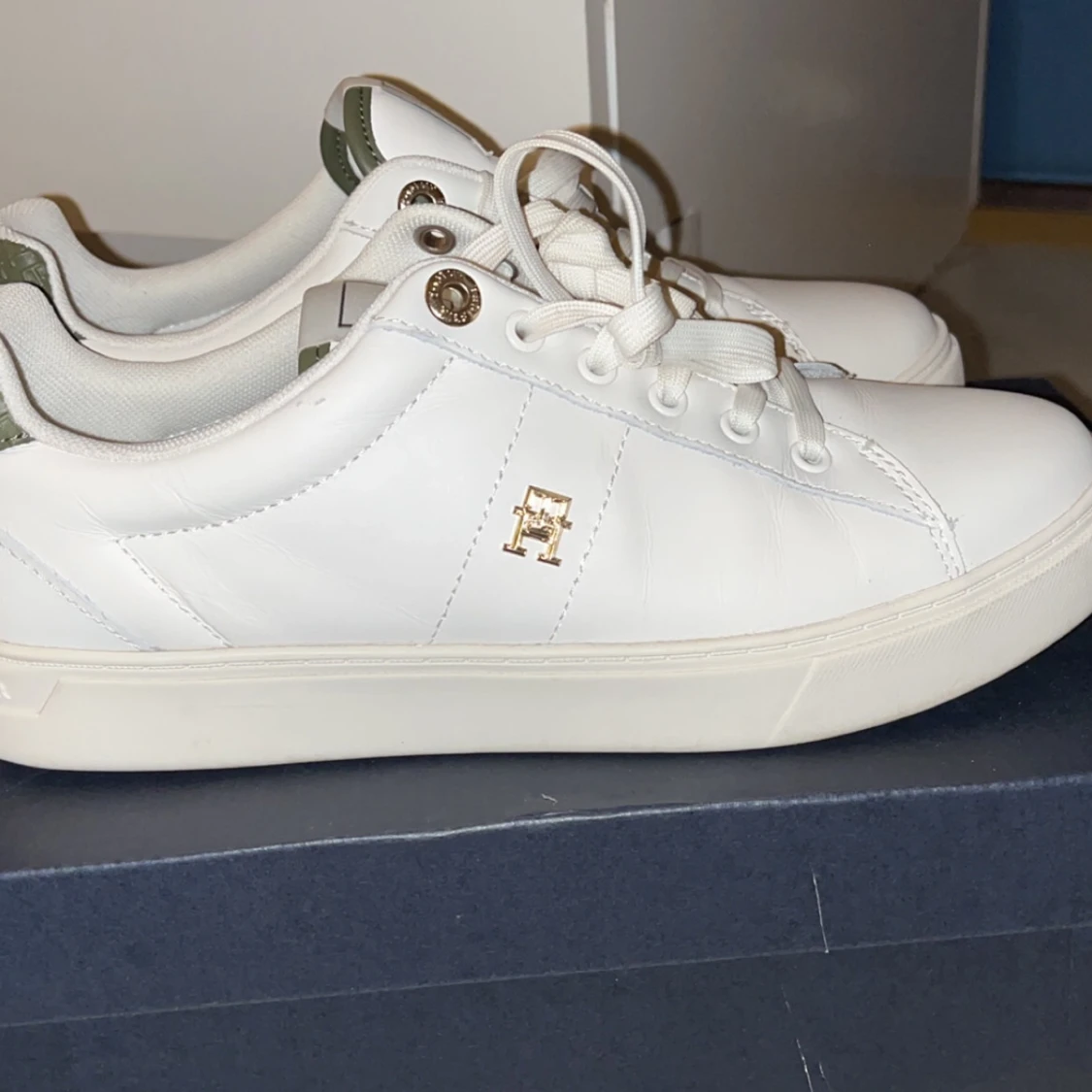 Tommy Hilfiger Elevated Essent Sneaker Monogram - 2