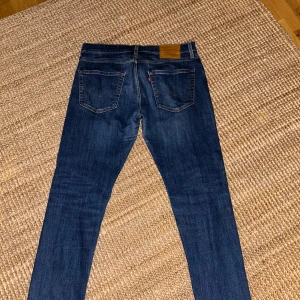 Levi’s Jeans  - Hej! Säljer nu dessa fina Jeansen. Använda men i bra skick