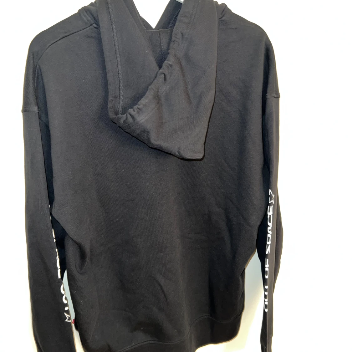 Levi’s Hoodie - 90