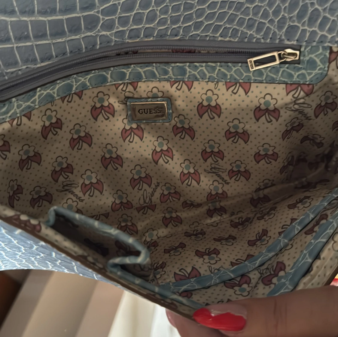 Guess handväska - 91