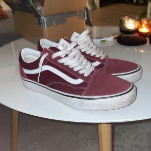 Vans - Säljer dessa grischiga och eftertraktade vans, använda 4ggr