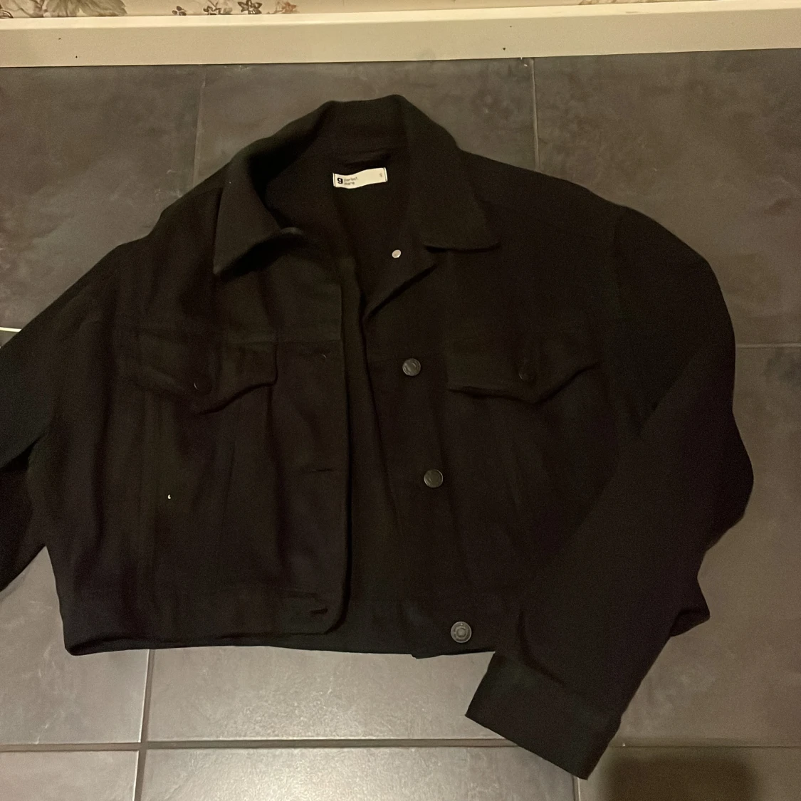 Svart Jeansjacka från Gina Tricot