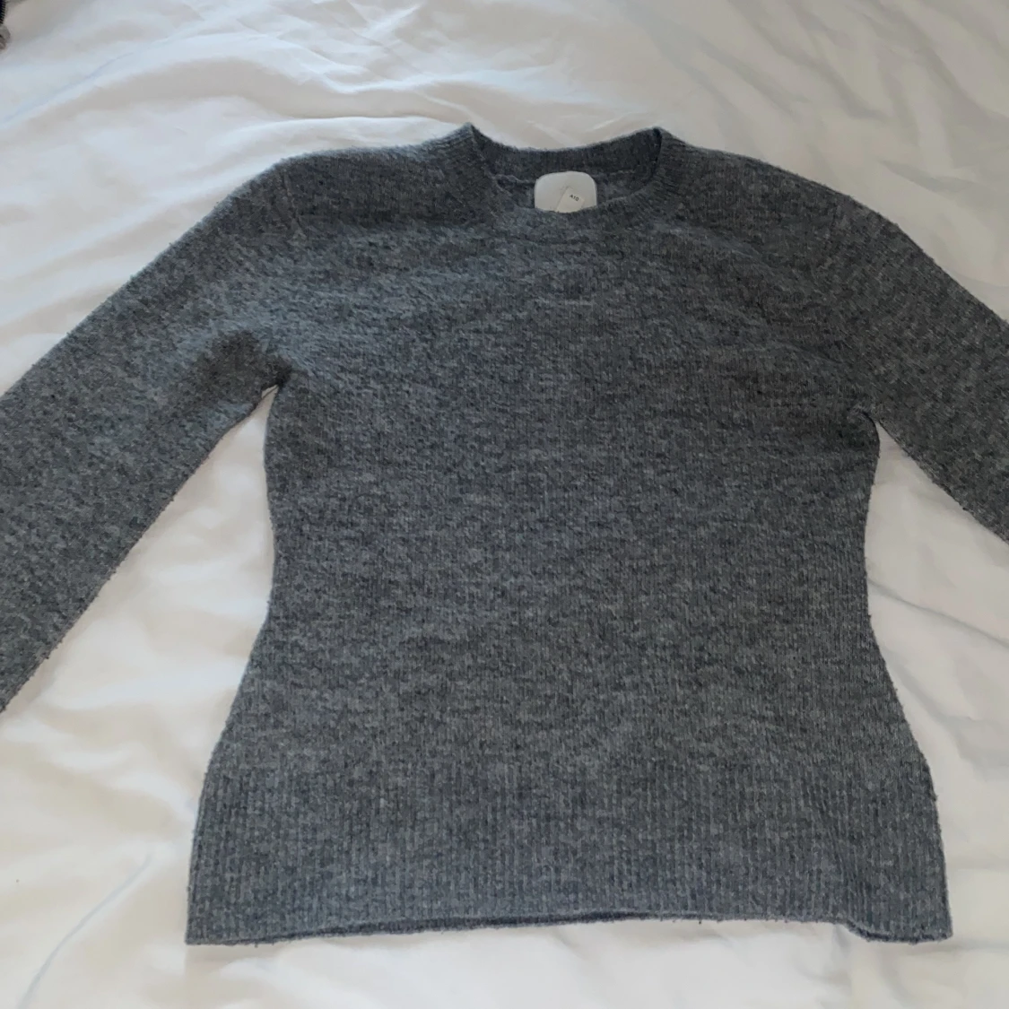 Grå stickad tröja från H&M