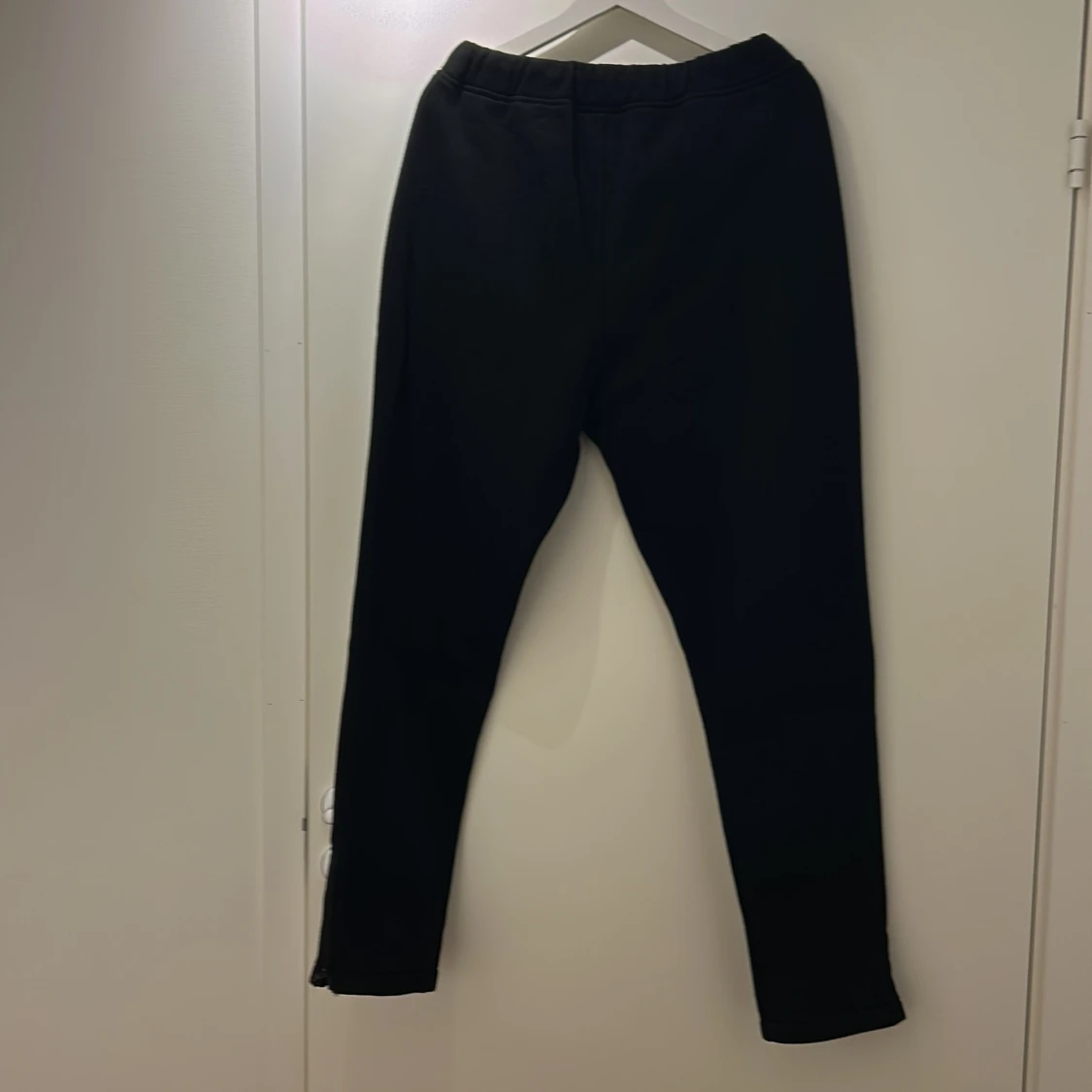 Svarta mjukisbyxor från Trapstar - 1