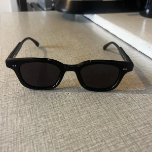 Chimi solglasögon  - Svart och nya 