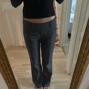 Lågmidjade kostymbyxor  - Super snygg kostymbyxor 