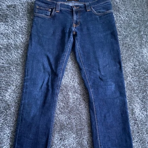 Nudie jeans  - Bra skick säljer då de inte passar mig.