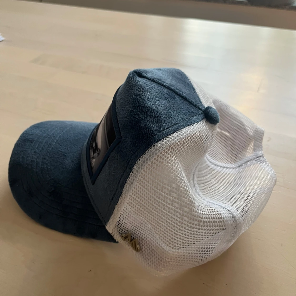 Blå och vit maggiore keps - 1