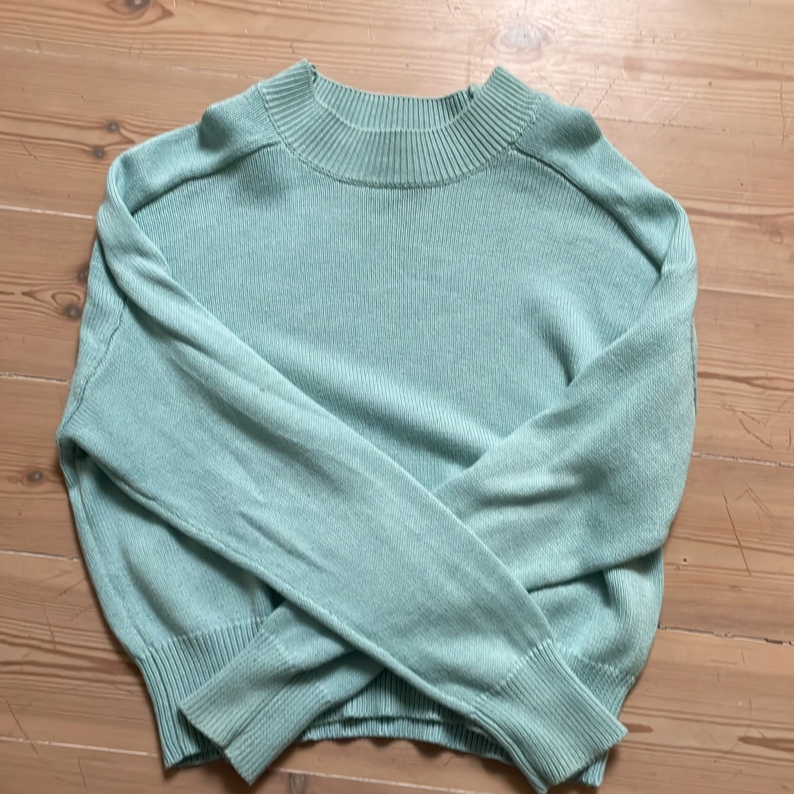 Mintgrön stickad tröja från Amisu - 1