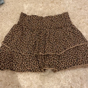 Leopardkjol! - Från h&m passar XXS-S nytt skick!