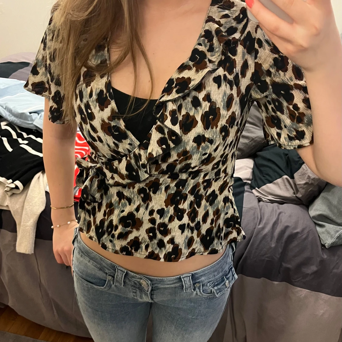 Leopardmönstrad omlottopp - 1