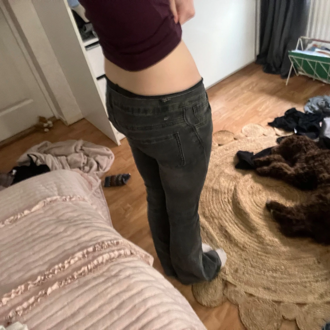 Grå jeans med bootcut - 2