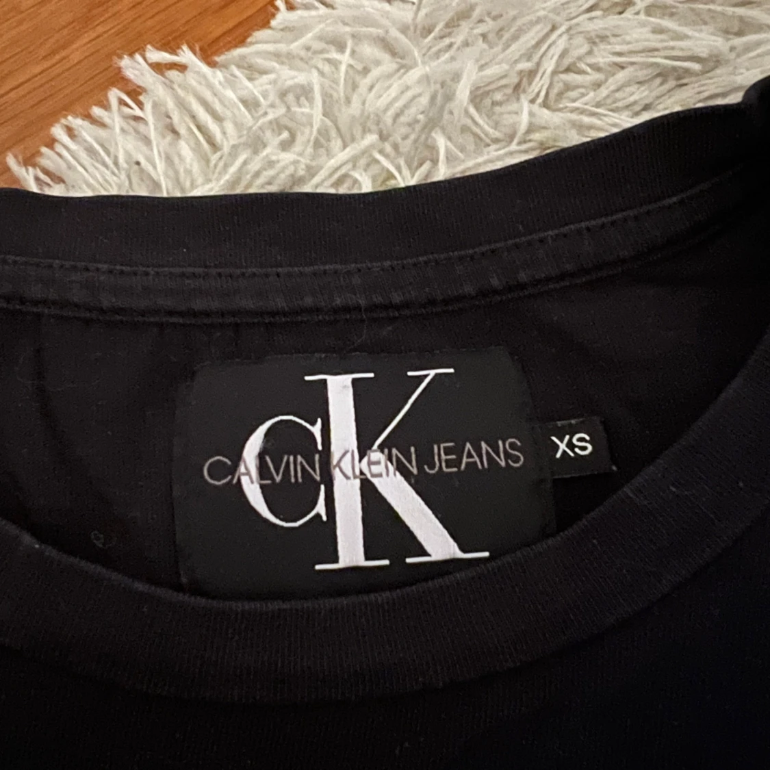 Svart t-shirt från Calvin Klein Jeans - 2