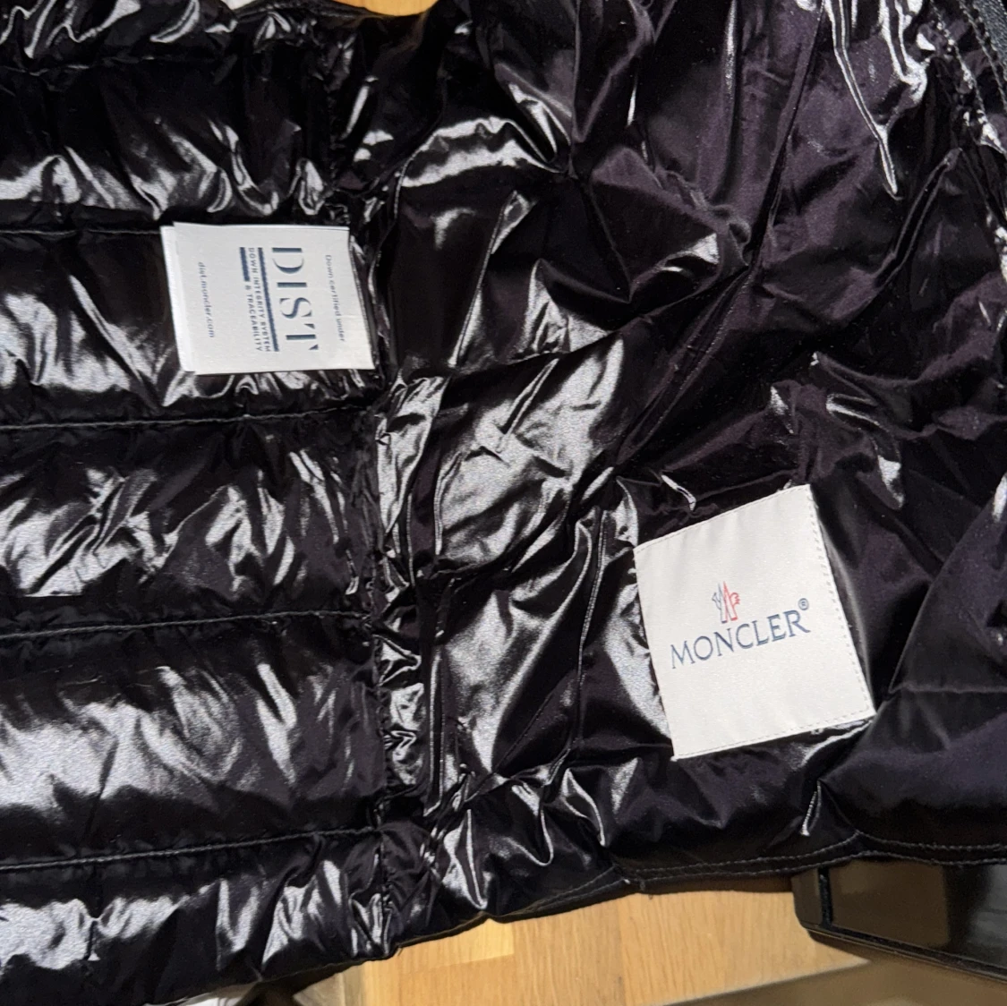 Moncler gui - 1