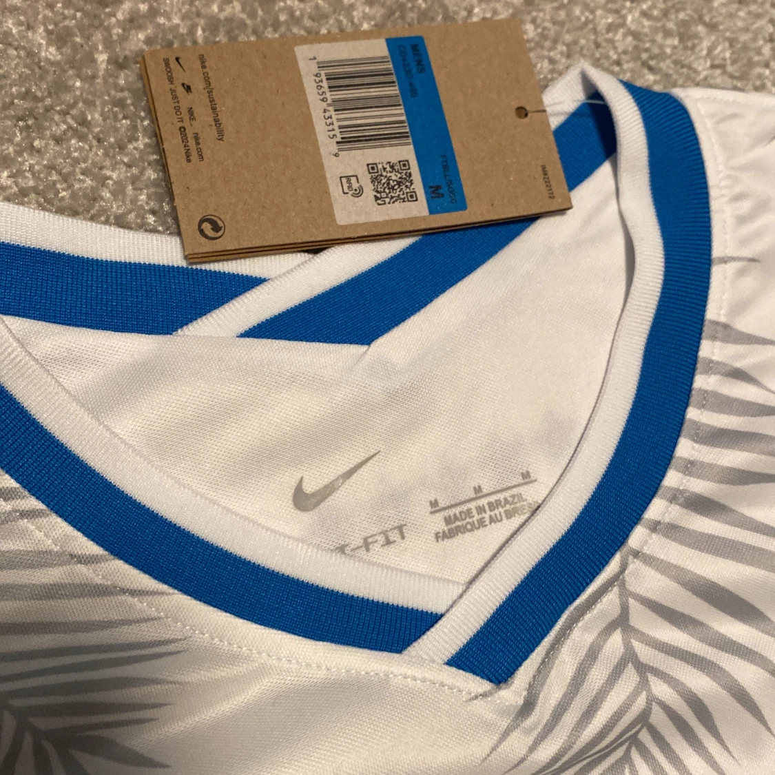 Vit och blå fotbollströja från Nike - 2