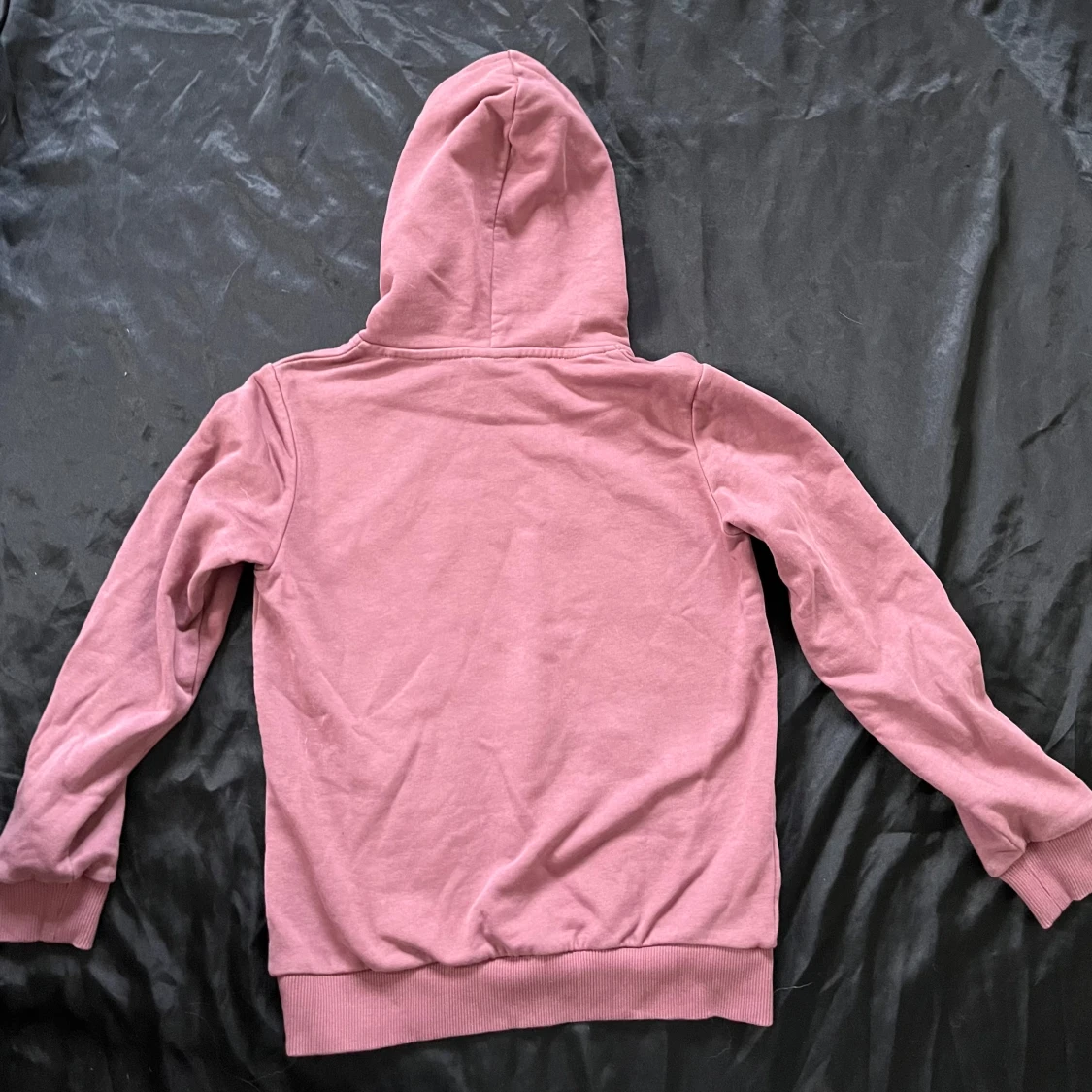 Peak performance hoodie  - 90