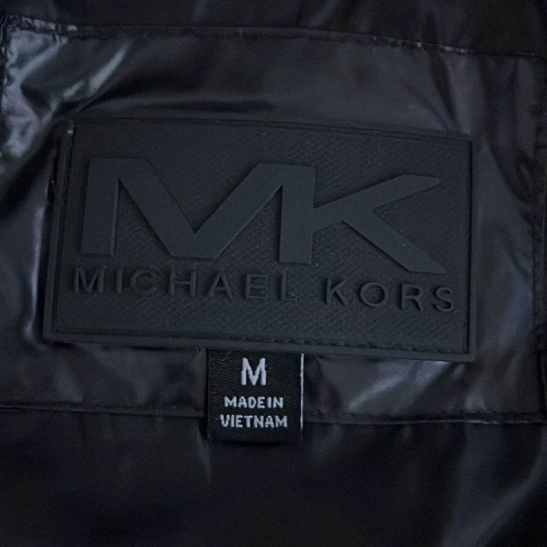 Svart pufferjacka från Michael Kors - 91