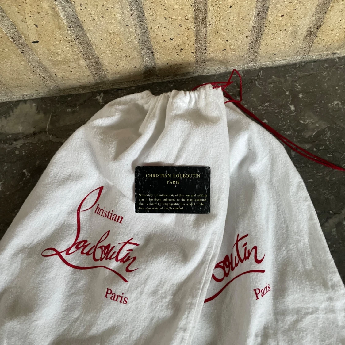 Christian Louboutin - 93