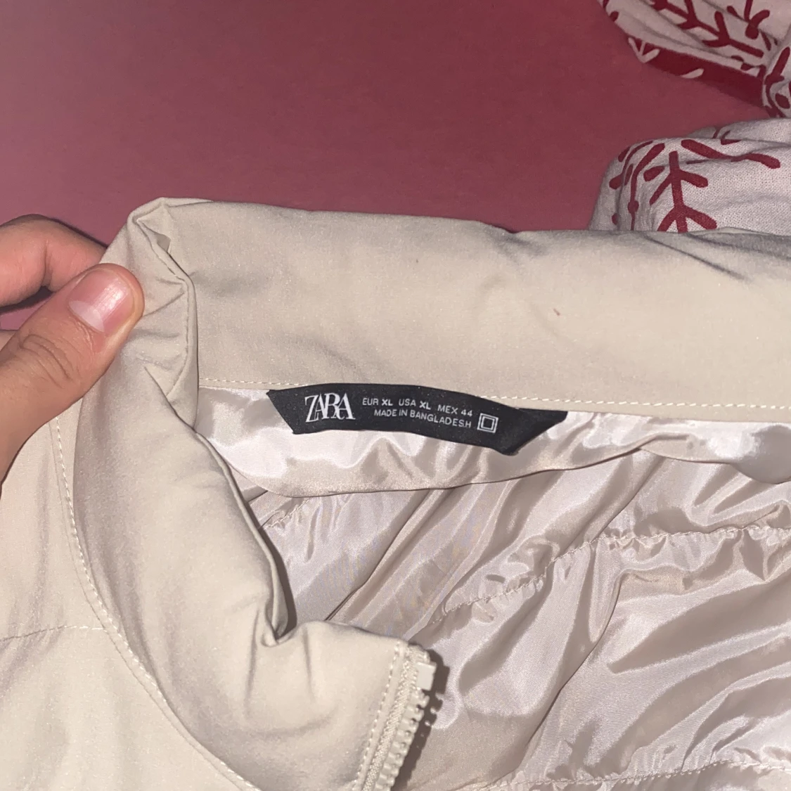 Beige cardigan jacka från Zara - 90