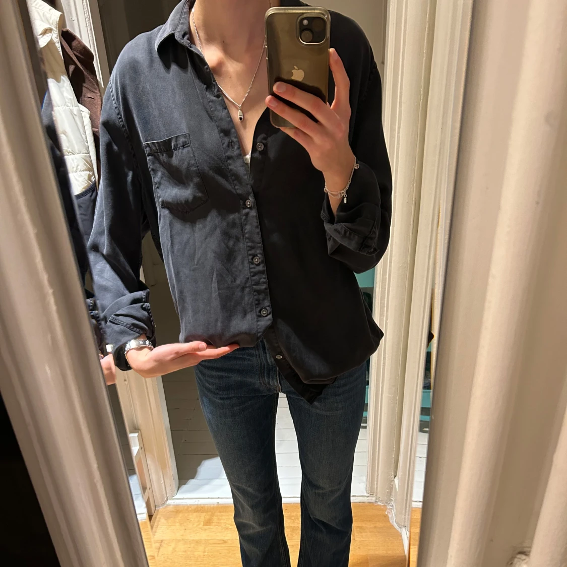 Mörkgrå skjorta  - 90