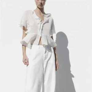 Zara Blus  - Blus från zara 