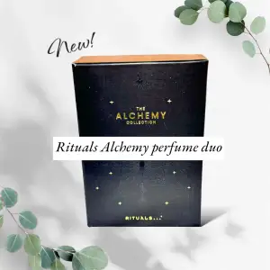 Upptäck magin med Rituals Alchemy Collection! Denna duo innehåller två exklusiva dofter, Silver (Ag) och Gold (Au), i eleganta bruna flaskor med svarta runda lock. Perfekt för att uttrycka din unika stil och elegans. En lyxig present eller en härlig uppgradering till din egen doftsamling. Limited edition set som sålde slut snabbt!