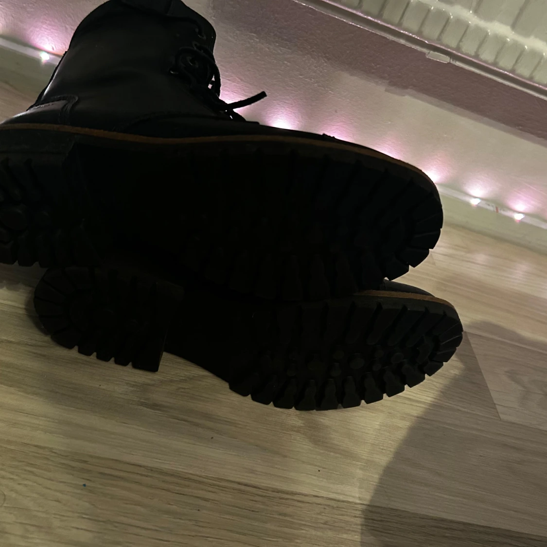 Svarta boots med snörning - 93