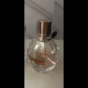 Victor Rolf Parfym - 🌸