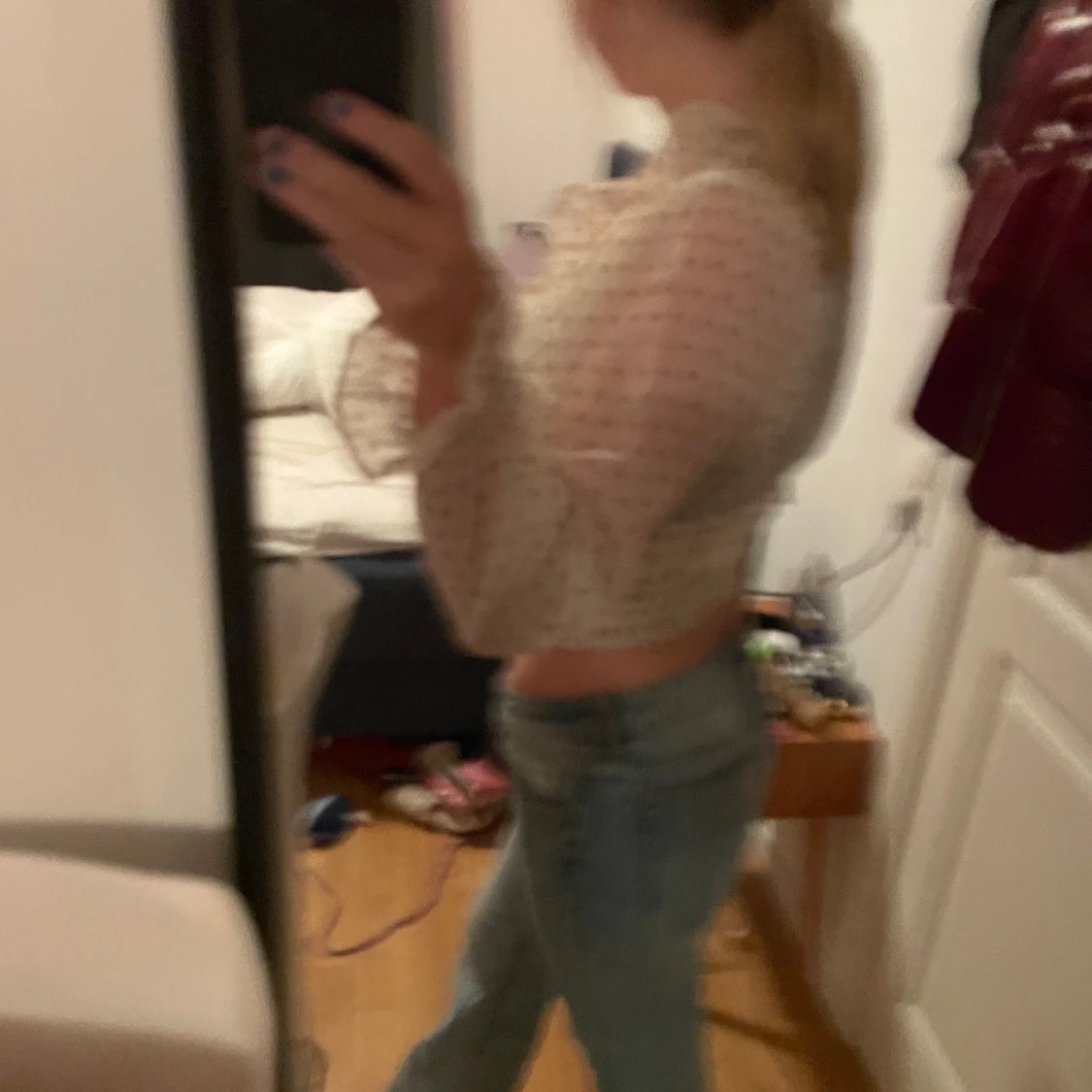 Vit prickig blus - 90