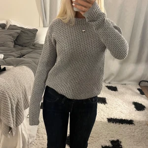 Finstickad tröja - Inga defekter, från Stockholm Lm 