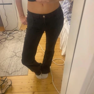 Jeans - Bootcut jeans från H&M💕