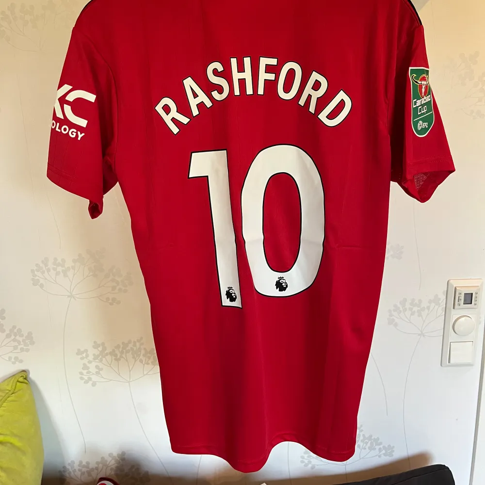 Manchester United Home Kit 2022/23 Marcus Rashford Small Med tags Manchester United-Newcastle United EFL Cup Final. Sportswear.