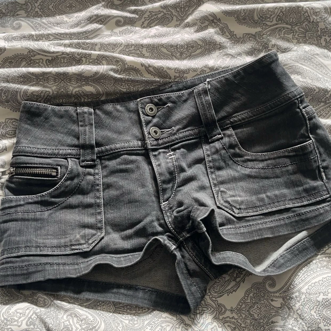 Jeans shorts