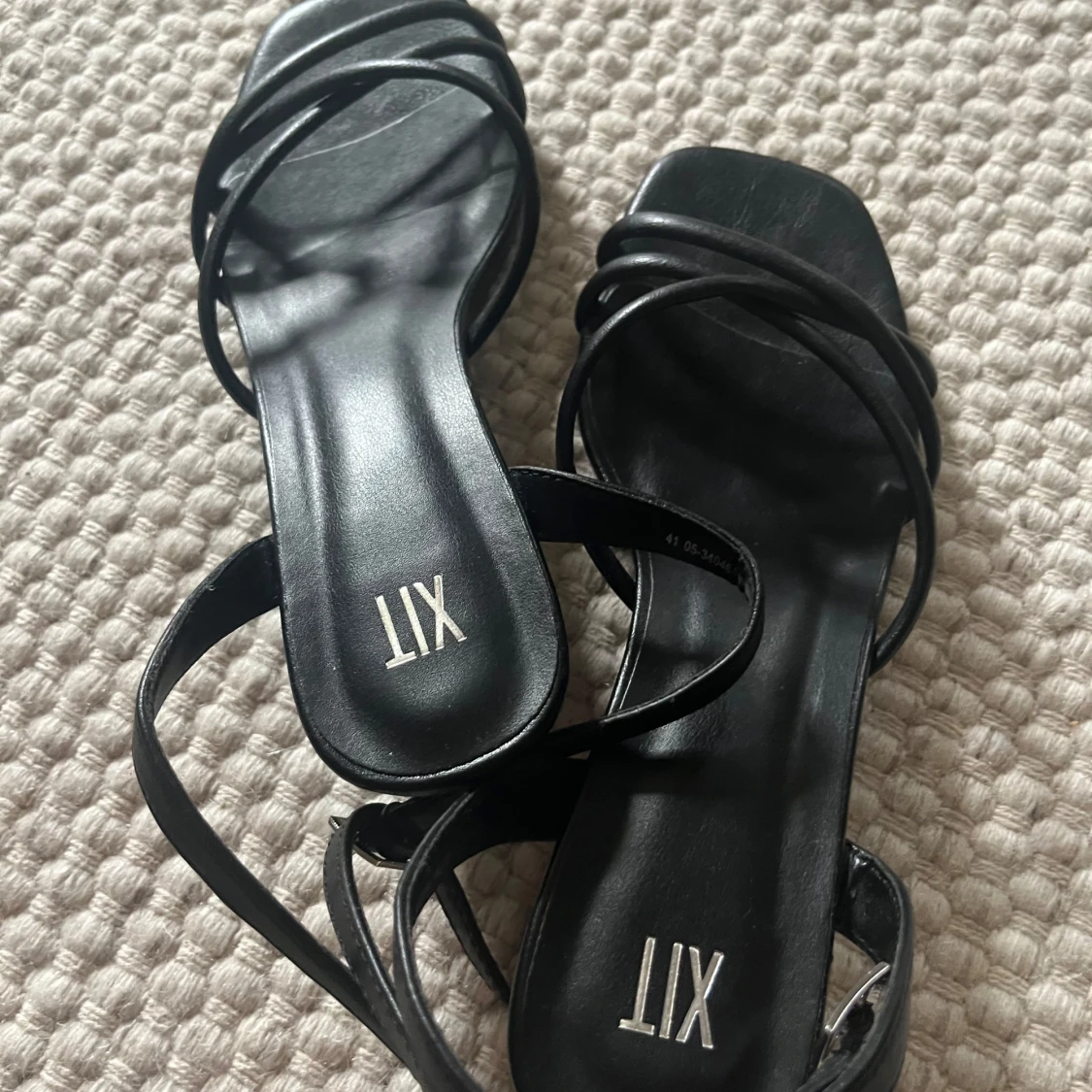 Svarta klackar  - 90