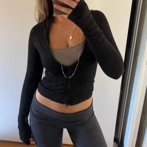 Träningskofta - Storlek XS🖤🩶