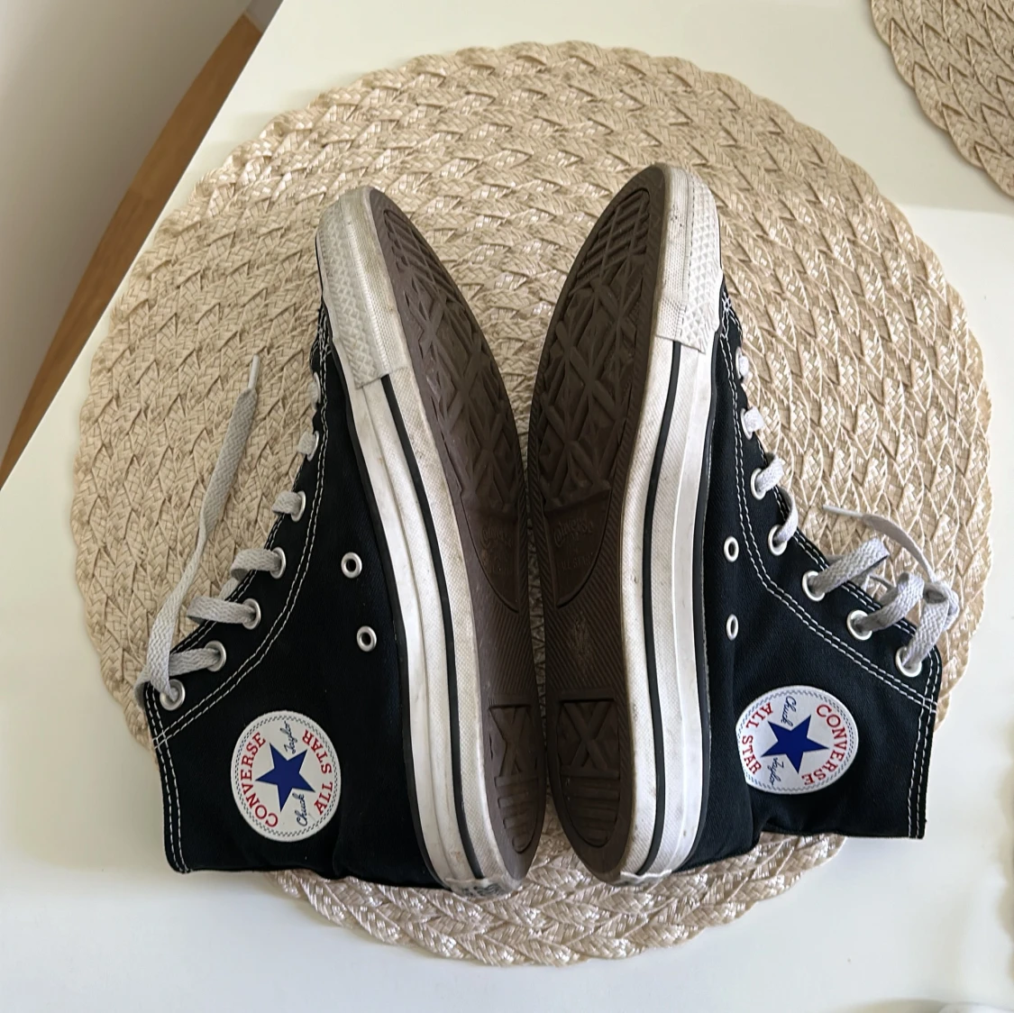 Svarta converse  - 90