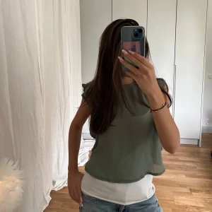 Blus - Sötaste gröna blusen😍