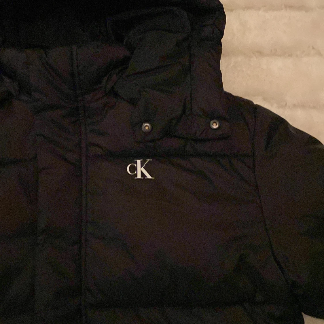 Svart pufferjacka från Calvin Klein - 91