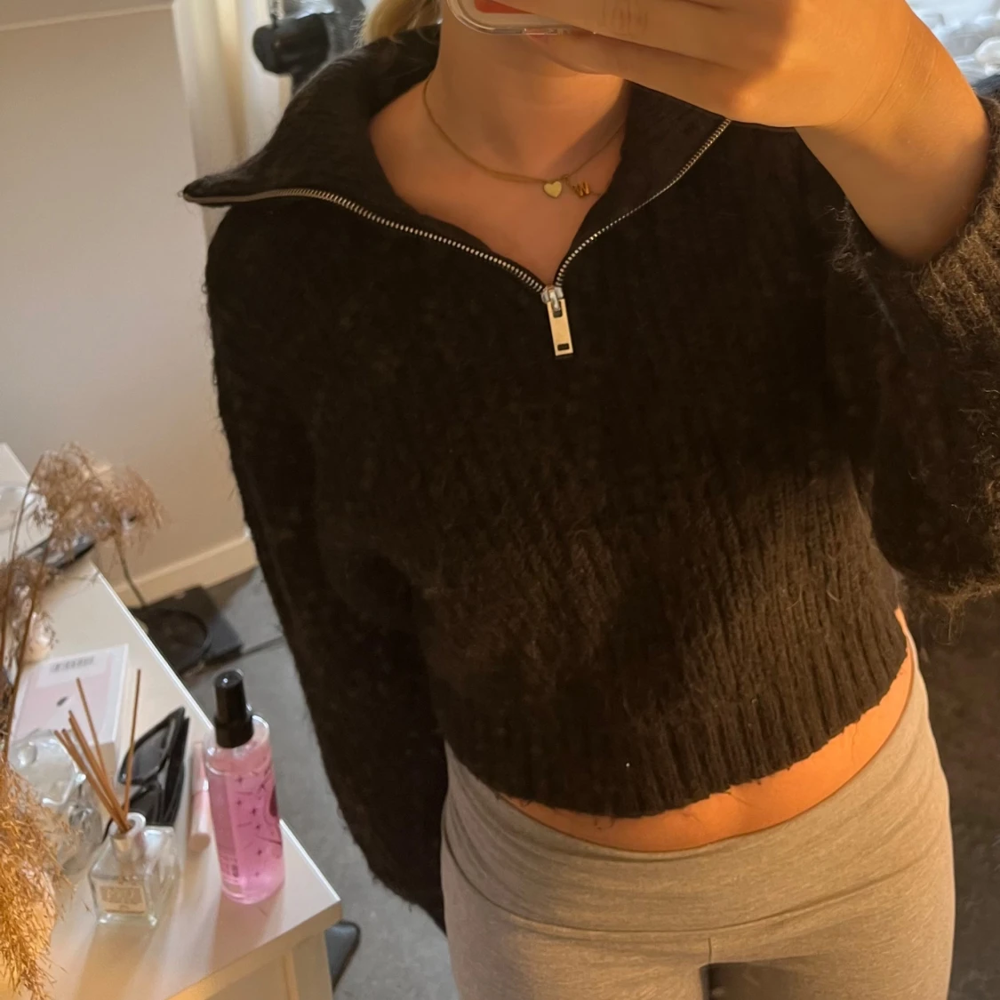 Stickad polotröja med dragkedja - 90