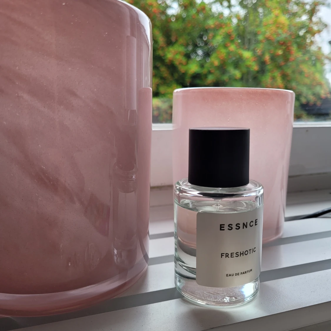 Essence parfym  - 90