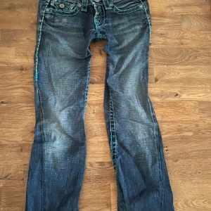 Blåa TR  - Jätte fina blå truies som jag nu säljer!!