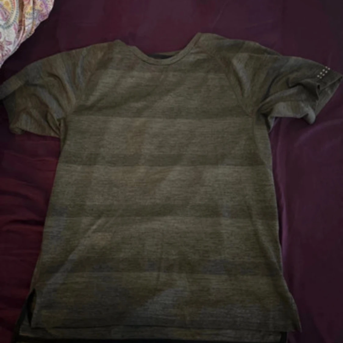 Grå tränings-t-shirt från Puma - 29