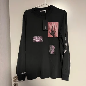 Weekday longsleeve - Aldrig använd, lappen kvar