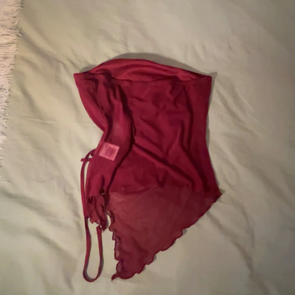 Röd axelbandslös topp - 90