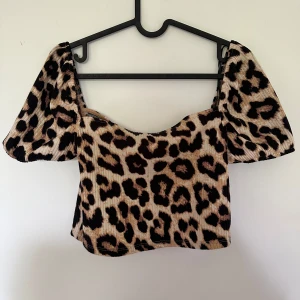 Topp - Jätte söt topp från hm