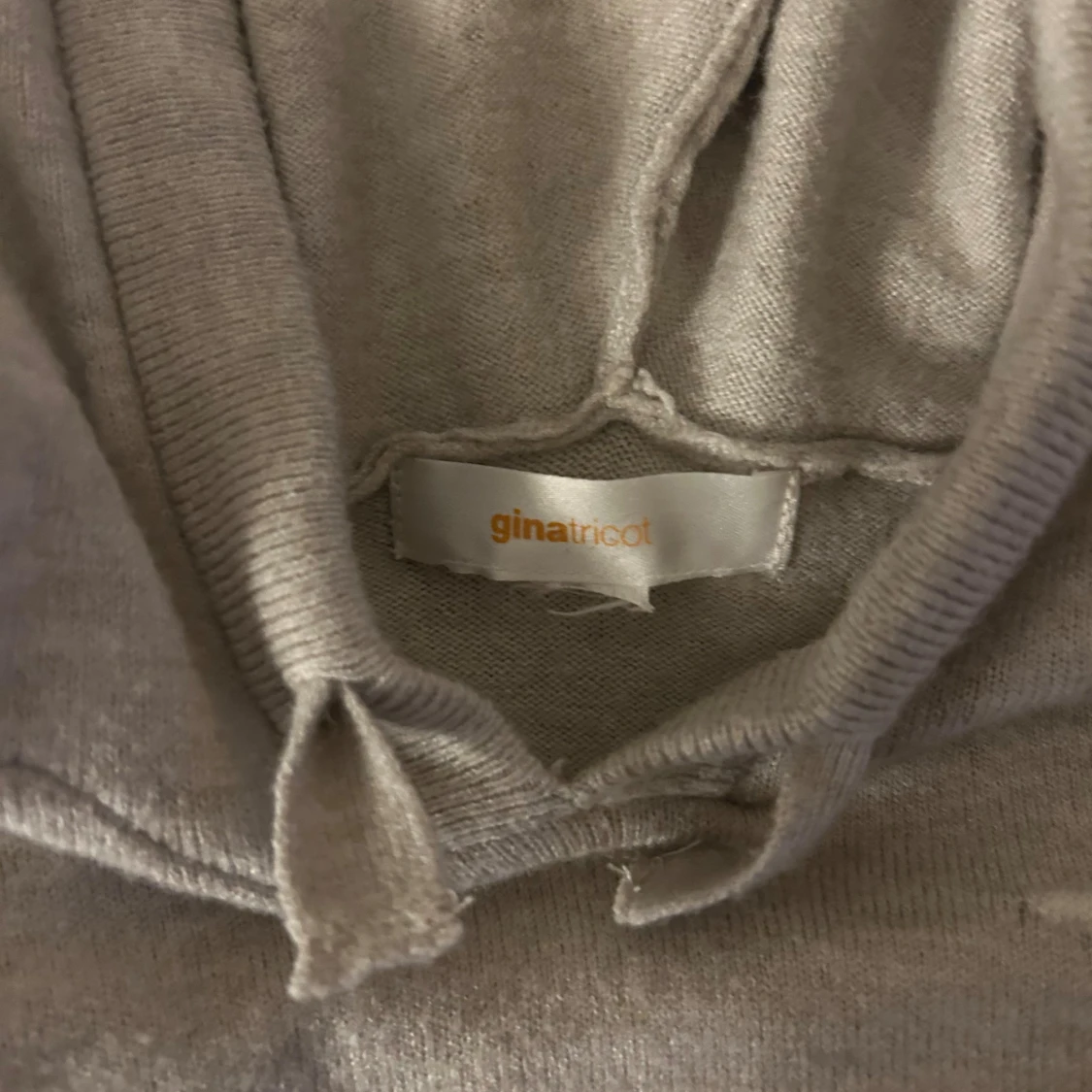 Gina tröja  - 91