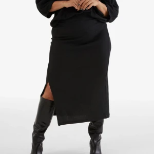 Kjol - Kjol från Kappahl, ny med lappen kvar. Nypris var 399,- 