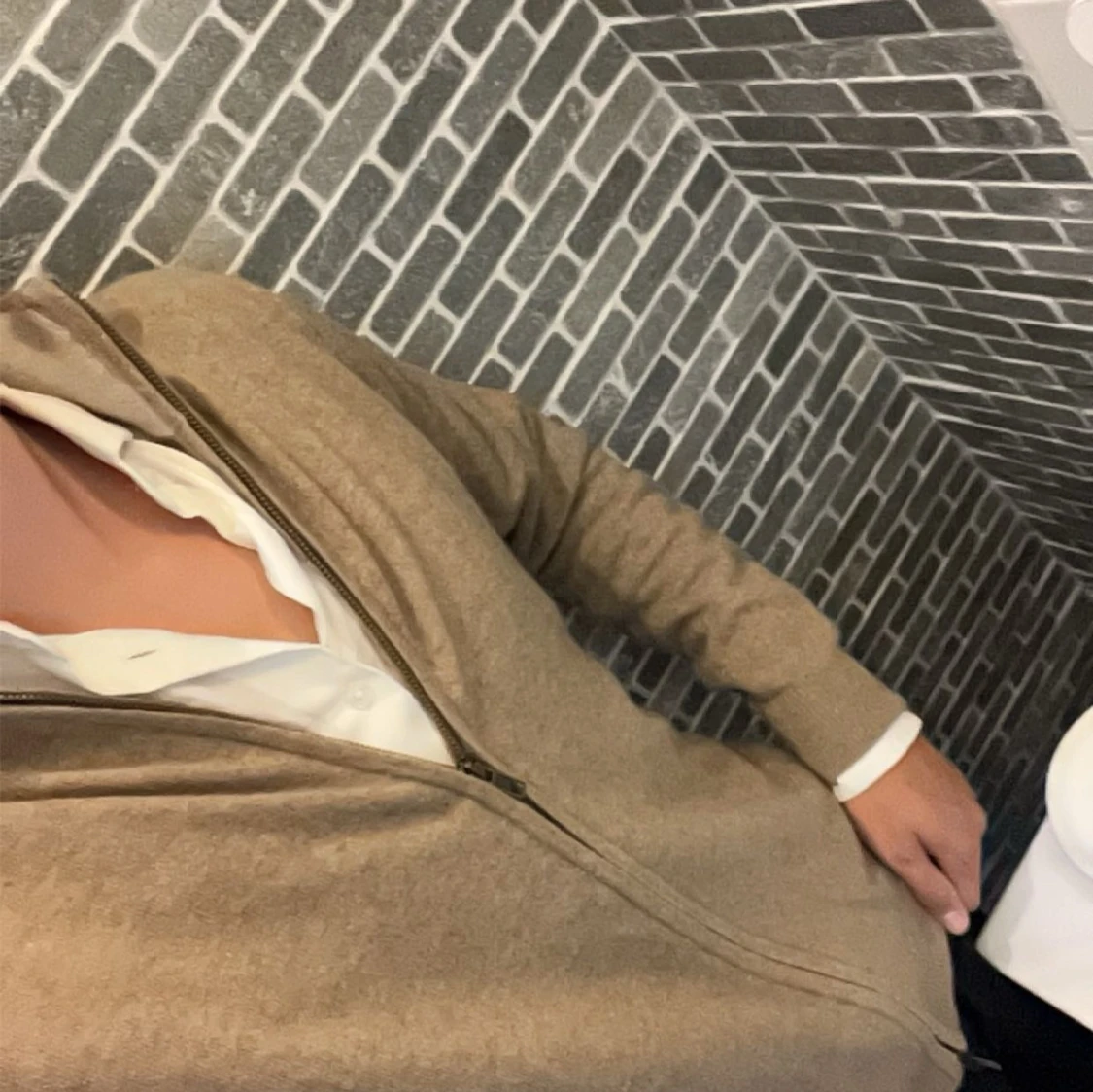 100% Kashmir zip  - 90