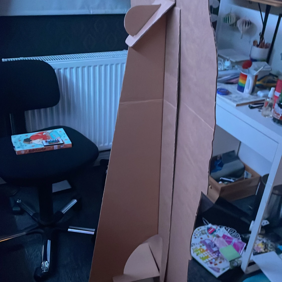 Lifesize Billie Eilish  - 76