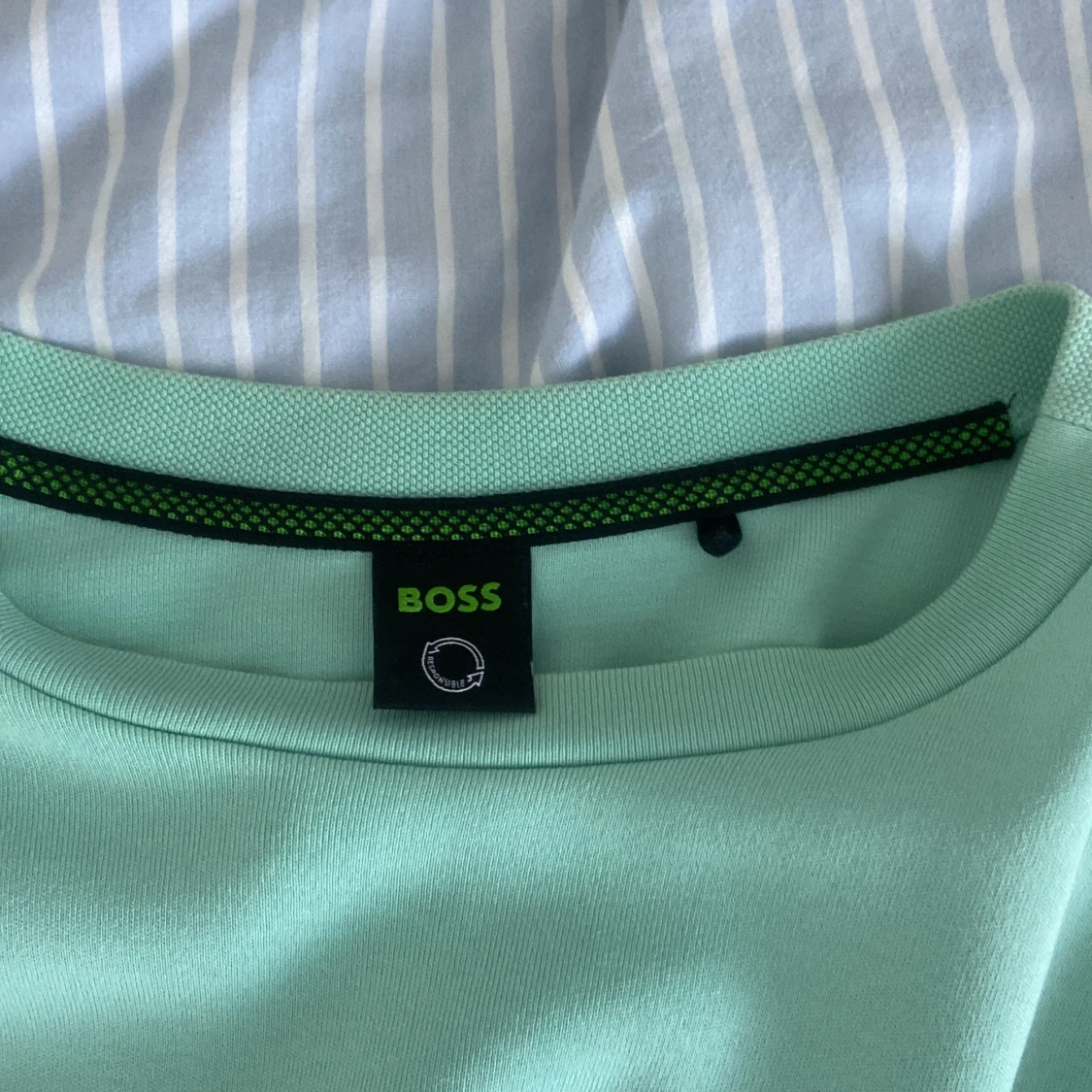 Mintgrön långärmad tröja från BOSS - 91